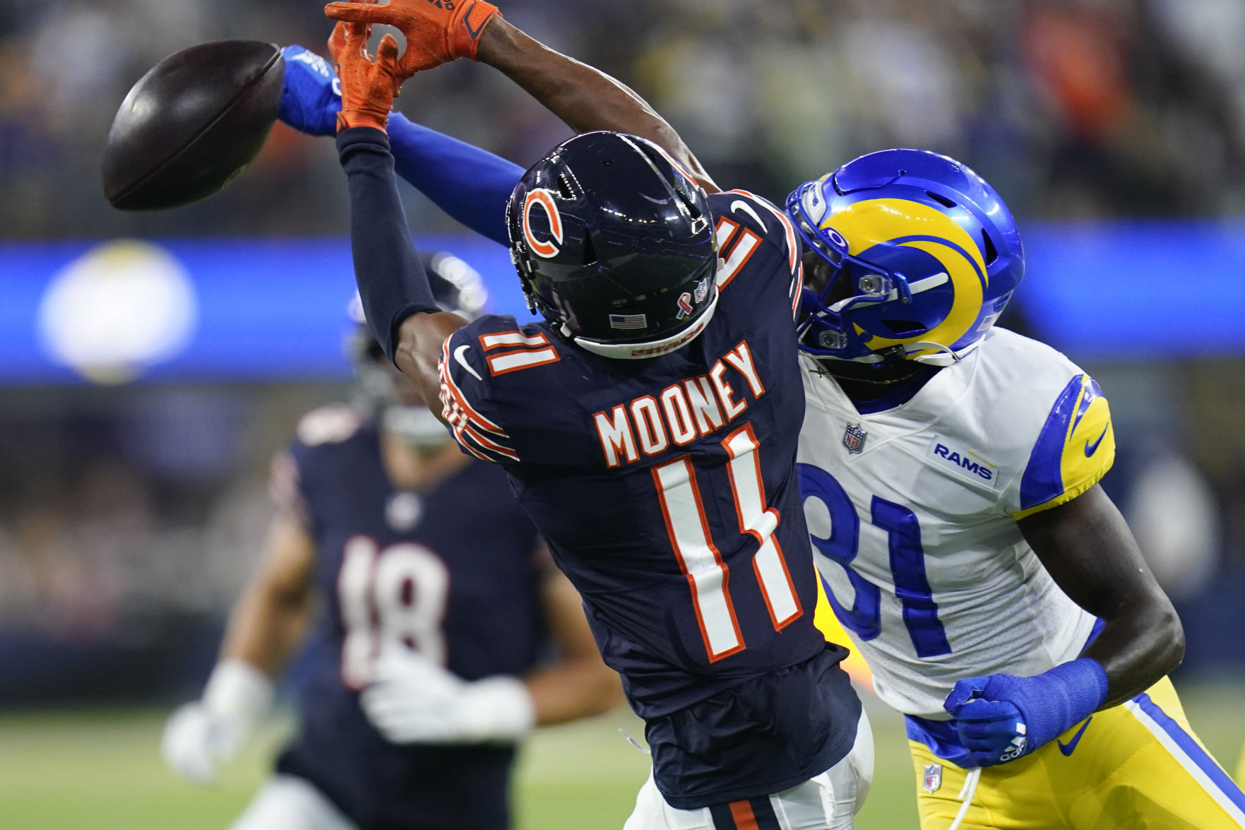 Bears Rams Football